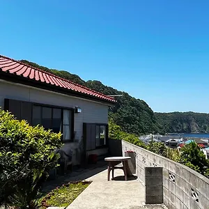 アパート 香や野 Kayano 海と富士山を一望できる1棟貸し宿 岡田港まで徒歩5分